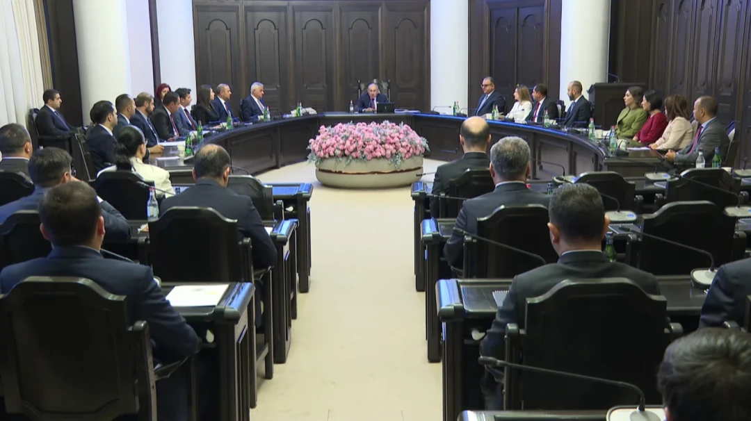  Կառավարությունը փոխում է երեք նախարարությունների անվանումները